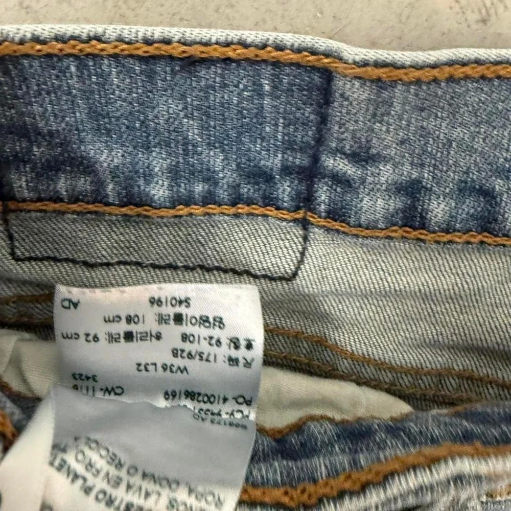 Vintage y2k Levi's Signature Denim Jeans